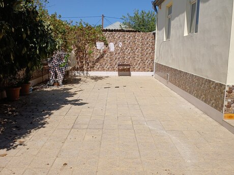 4 otaqlı həyət evi, 110 m², Binə: 72 000 ₼ 3