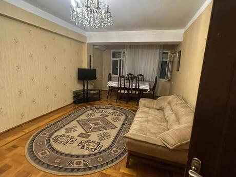 Elan №6438727 - Bakı, Gənclik m., 3 otaqlı, 100 m², 7/10 mərtəbə
