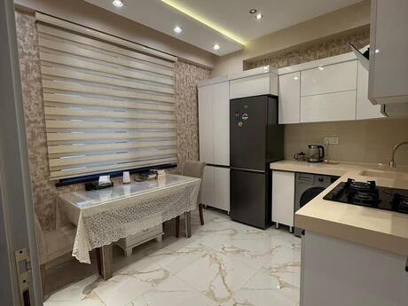 2 otaqlı mənzil, 64 m², Nərimanov: 250 000 ₼ 2