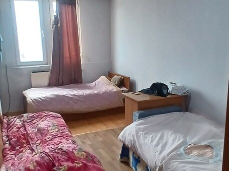 Kirayə 2 otaqlı mənzil, 60 m², İnşaatçılar: 50 ₼/ay 3
