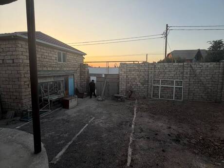 5 otaqlı həyət evi, 200 m², Qala: 185 000 ₼ 4