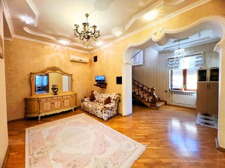 6 otaqlı həyət evi, 485 m², M.Ə.Rəsulzadə: 1 000 000 ₼ 4