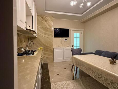 3 otaqlı mənzil, 145 m², Neftçilər: 370 000 ₼ 5