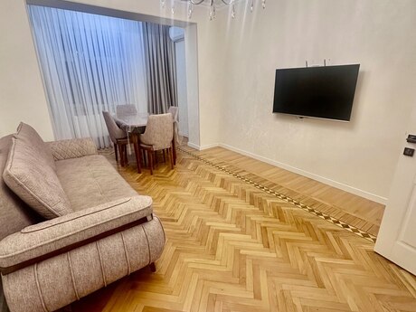 Объявление №6438935 - Баку, Наримановский  р., 2-комн., 70 м², 2/5 этаж