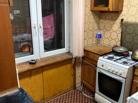 Аренда: 3-комнатная квартира, 70 м², İnşaatçılar: 150 ₼/мес 4