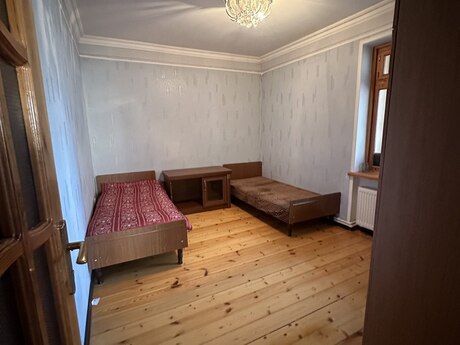 3-room apartment for rent, 80 m², Əhmədli: 600 ₼/mo 3