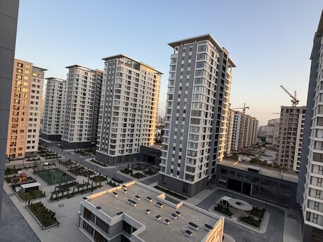 4 otaq · 190 m² · 9/9 mərtəbə, 20 Yanvar