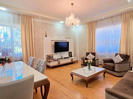 8 otaqlı həyət evi, 440 m², Görədil: 450 000 ₼ 3