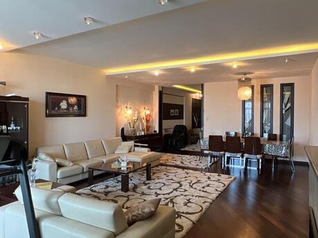 Elan №6439262 - Bakı, Elmlər Akademiyası m., 4 otaqlı, 185 m², 10/17 mərtəbə
