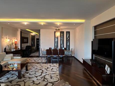 4 otaqlı mənzil, 185 m², Elmlər Akademiyası: 540 000 ₼ 2