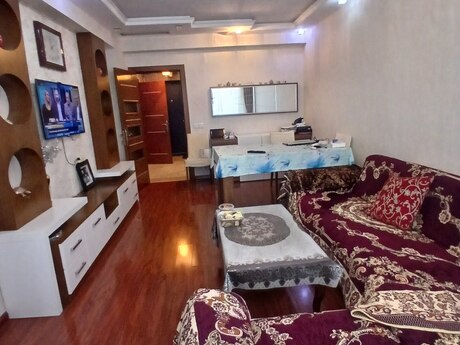 Elan №6439322 - Bakı, İnşaatçılar m., 2 otaqlı, 70 m², 10/19 mərtəbə