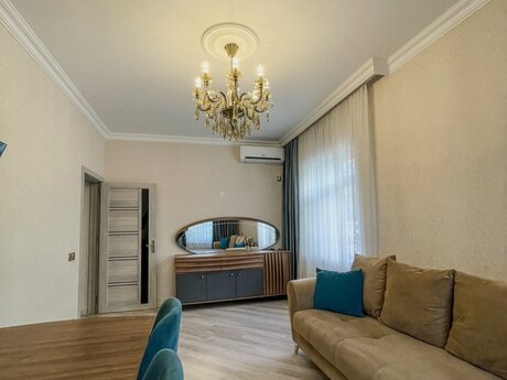 2 otaqlı mənzil, 55 m², Bakıxanov: 160 000 ₼ 5