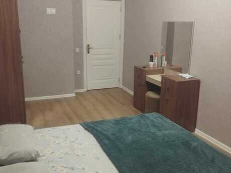 Kirayə 2 otaqlı mənzil, 70 m², Saray: 350 ₼/ay 4