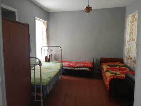 2-room apartment for rent, 40 m², Nizami: 250 ₼/mo 3