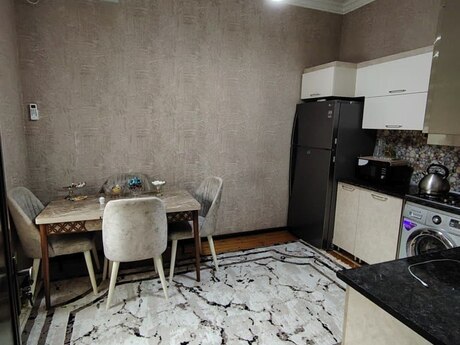 6 otaqlı həyət evi, 205 m², Novxanı: 170 000 ₼ 2