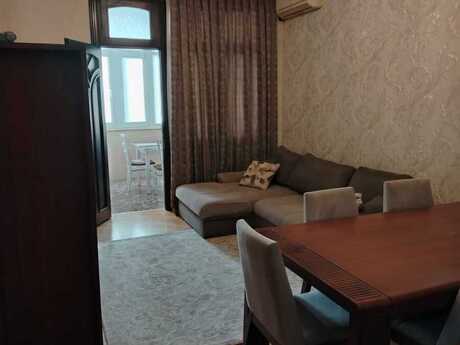 Elan №6439397 - Bakı, İnşaatçılar m., 2 otaqlı, 60 m², 7/18 mərtəbə