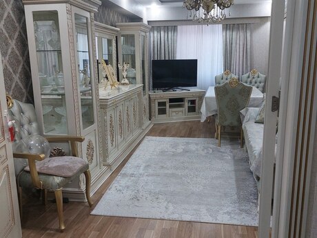 3 rooms · 103 m² · floor 7/19, Bakıxanov