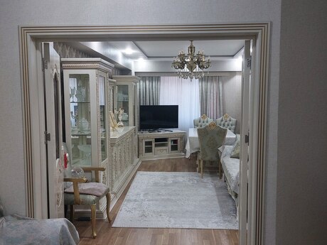 3-комнатная квартира, 103 м², Bakıxanov: 285 000 ₼ 2