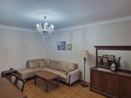 Объявление №6439425 - Баку, пос. 7-ой мкр, 2-комн., 55 м², 4/5 этаж