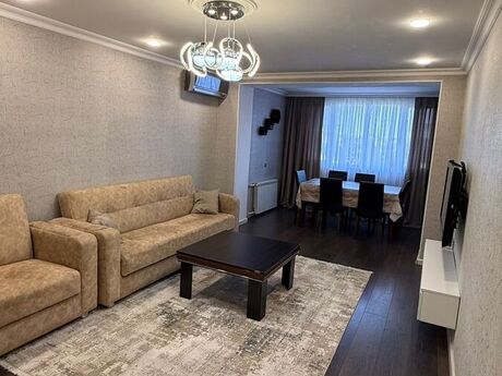 Elan №6439458 - Bakı, Gənclik m., 3 otaqlı, 75 m², 5/5 mərtəbə
