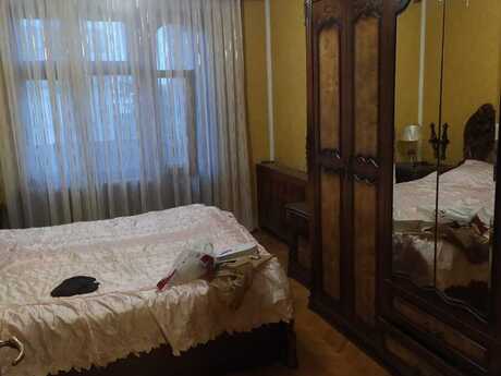 4-комнатная квартира, 100 м², Həzi Aslanov: 220 000 ₼ 4