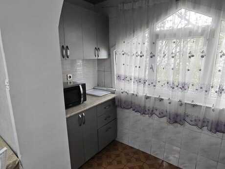 3 otaqlı mənzil, 65 m², Həzi Aslanov: 165 000 ₼ 3