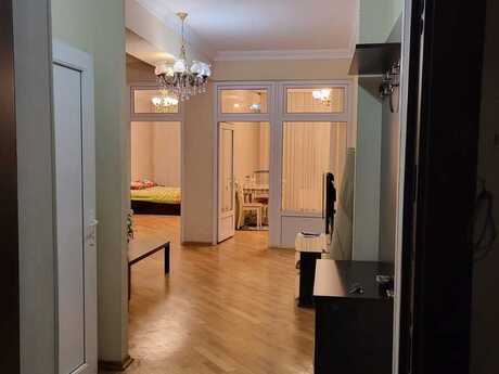 Аренда: 2-комнатная квартира, 78 м², Nəriman Nərimanov: 800 ₼/мес 4