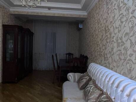 Kirayə 2 otaqlı mənzil, 75 m², İnşaatçılar: 795 ₼/ay 4