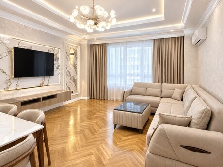Kirayə 2 otaqlı mənzil, 94 m², Ağ şəhər: 1 600 ₼/ay 2