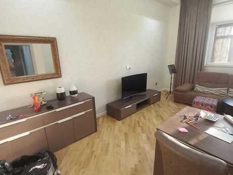 3 otaqlı mənzil, 100 m², Nəsimi: 370 000 ₼ 2