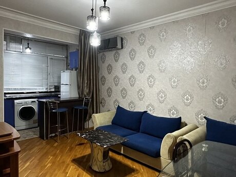 Elan №6439512 - Bakı, Memar Əcəmi m., 3 otaqlı, 52 m², 5/5 mərtəbə
