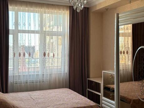 Kirayə 2 otaqlı mənzil, 81 m², İnşaatçılar: 750 ₼/ay 3