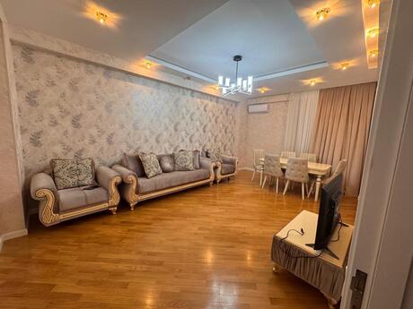 Elan №6439589 - Bakı, Şah İsmayıl Xətai m., 2 otaqlı, 105 m², 9/18 mərtəbə