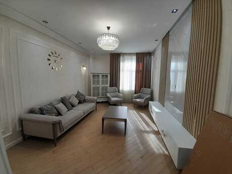 Kirayə 2 otaqlı mənzil, 86 m², Elmlər Akademiyası: 1 500 ₼/ay 4