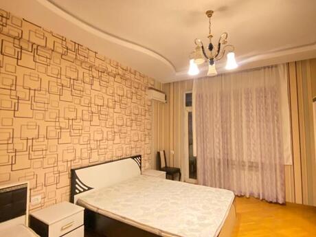Kirayə 4 otaqlı mənzil, 190 m², Yasamal: 1 200 ₼/ay 3