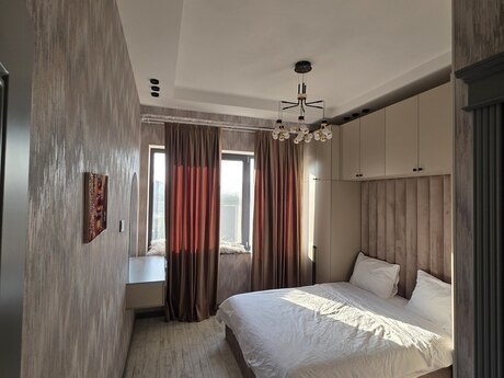 Kirayə 4 otaqlı mənzil, 100 m², Ağ şəhər: 2 500 ₼/ay 5