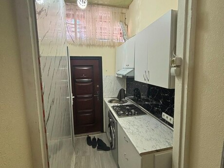 Elan №6439640 - Bakı, 28 May m., 2 otaqlı, 30 m², 2/2 mərtəbə