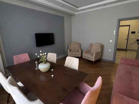 2-room apartment, 82 m², West Town: 299 000 ₼ 3