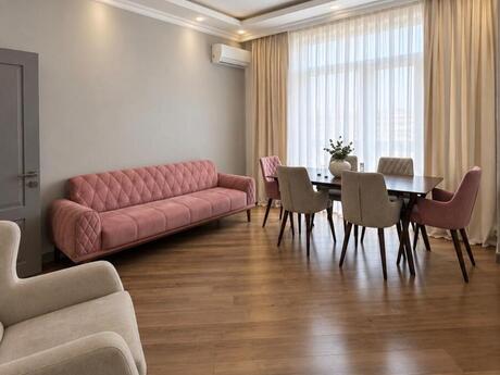 2-room apartment, 82 m², West Town: 299 000 ₼ 4