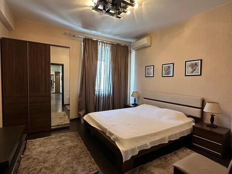 Kirayə 2 otaqlı mənzil, 100 m², Şah İsmayıl Xətai: 1 200 ₼/ay 5