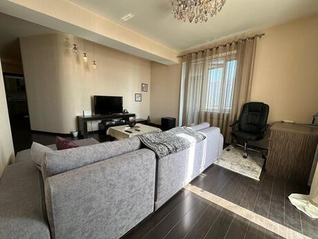 Kirayə 2 otaqlı mənzil, 100 m², Şah İsmayıl Xətai: 1 200 ₼/ay 4