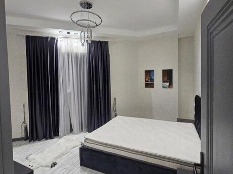 Аренда: 3-комнатная квартира, 93 м², Ağ şəhər: 2 500 ₼/мес 4
