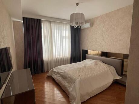Kirayə 3 otaqlı mənzil, 155 m², İçəri Şəhər: 1 500 ₼/ay 5
