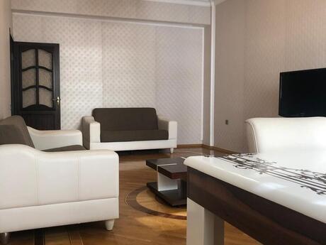 Kirayə 3 otaqlı mənzil, 110 m², Nizami: 1 150 ₼/ay 2