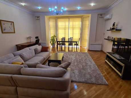 Kirayə 3 otaqlı mənzil, 170 m², Nəsimi: 3 000 ₼/ay 3
