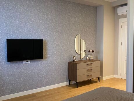 Kirayə 3 otaqlı mənzil, 160 m², Ağ şəhər: 2 999 ₼/ay 3