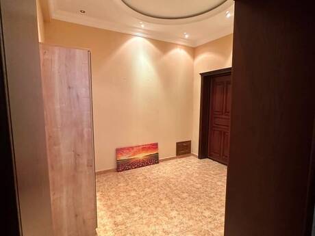 Аренда: 4-комнатная квартира, 240 м², Gənclik: 1 550 ₼/мес 4