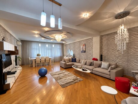 5-комнатная квартира, 205 м², Şah İsmayıl Xətai: 608 000 ₼ 2