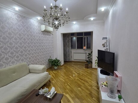 3-комнатная квартира, 85 м², Azadlıq Prospekti: 265 000 ₼ 2