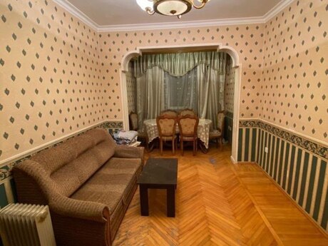 Объявление №6439877 - Баку, м. 20 января, 2-комн., 55 м², 4/5 этаж